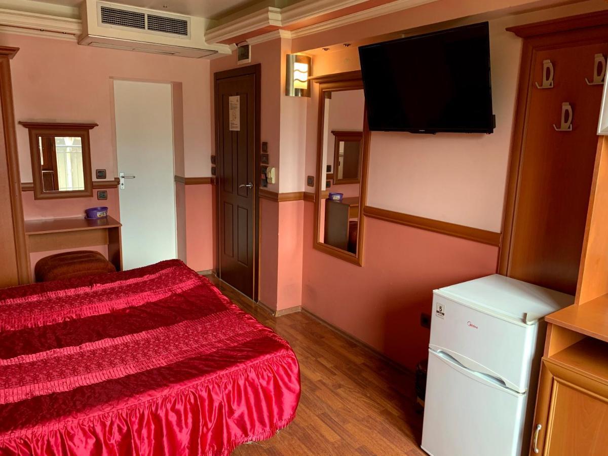 California 3* Sofia