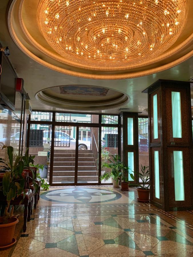 California Hotel 3*
