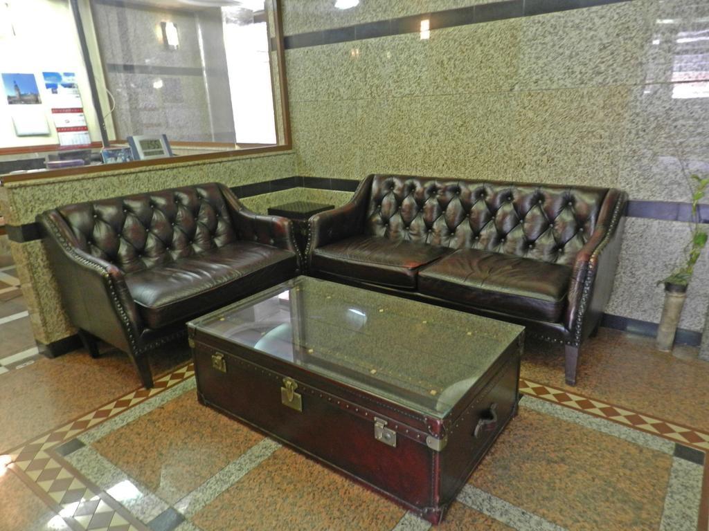 California Hotel 3*